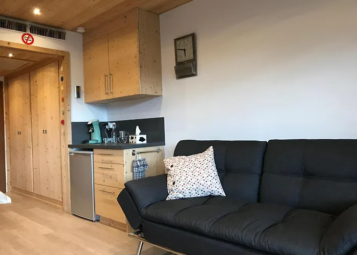 Ambrunes 9 - Grand Rénové Dans Le Centre De Appartement